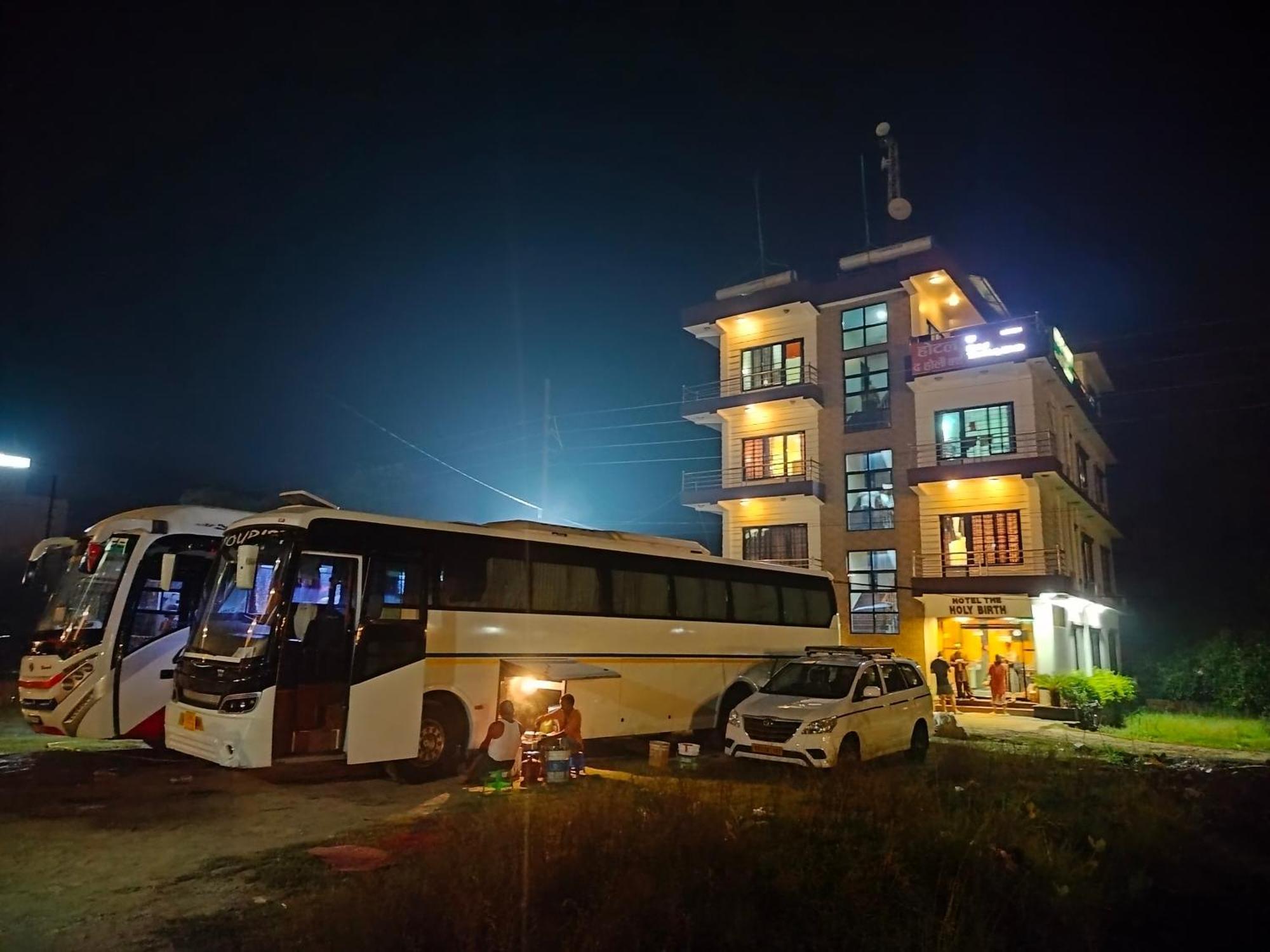 רומינדיי Hotel The Holy Birth מראה חיצוני תמונה